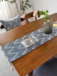 Triangle Pattern Cotton Table Runner Modern Fashion Long Stripes Wave Jacquard Dining Tablecloth Tea Mat Home Decoration